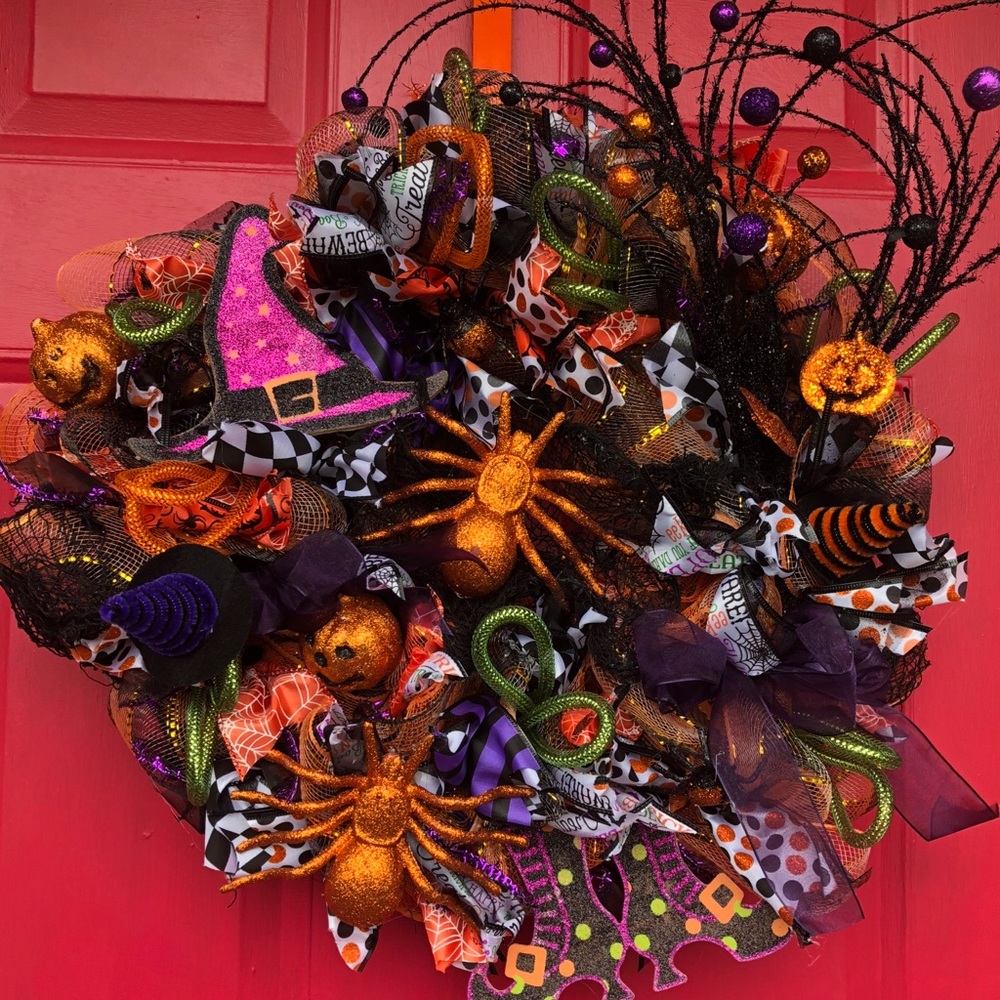 Halloween spider wreath